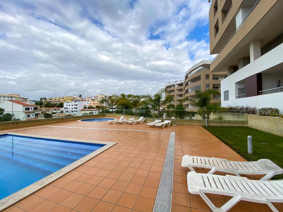 Luxury With Swimming Pool #1903