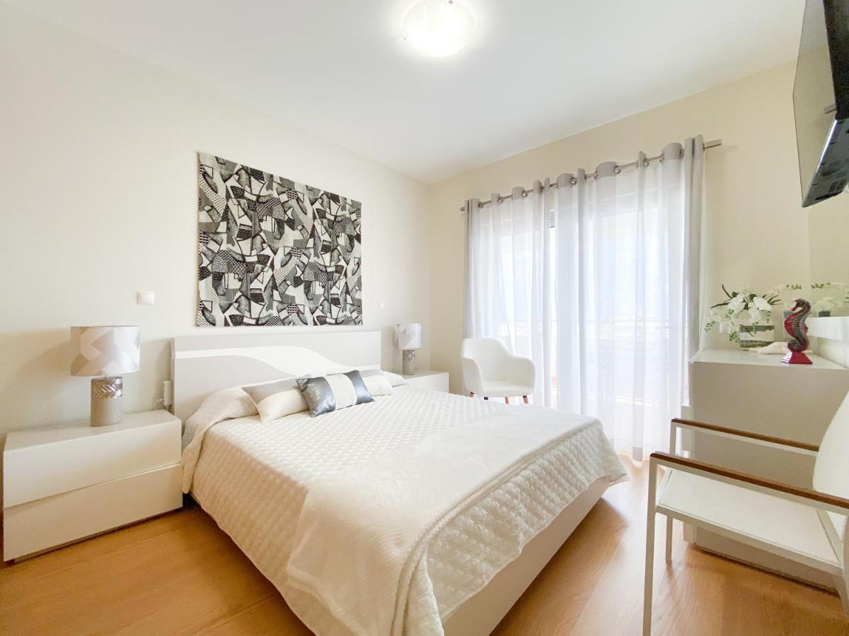 Luxury With Swimming Pool #1903 Apartamento *
